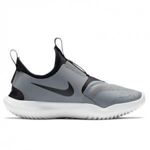 nike future flex psv sneaker