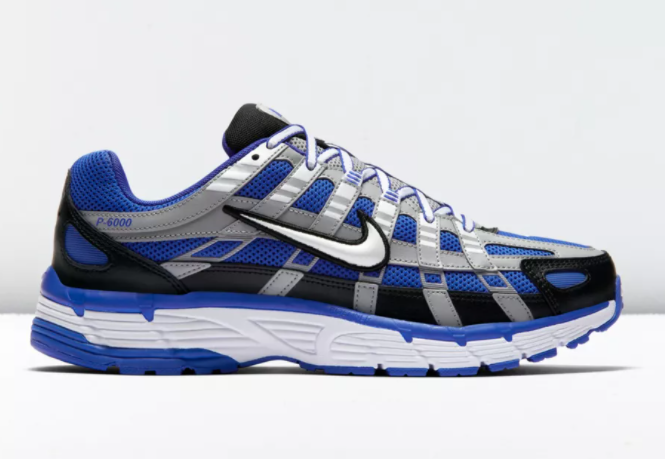 urban outfitters nike sneakers