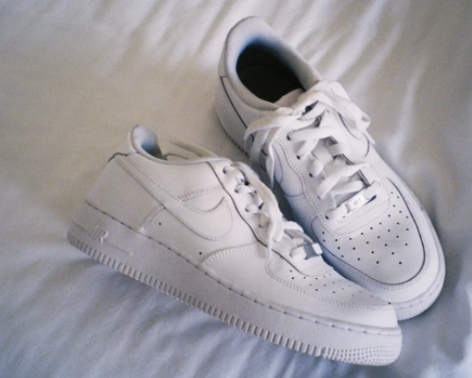 urban outfitters air force ones