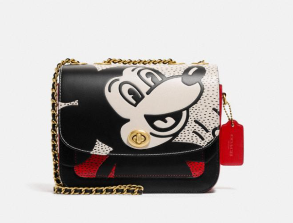 coach这次再度与disney迪士尼展开一系列跨界联名