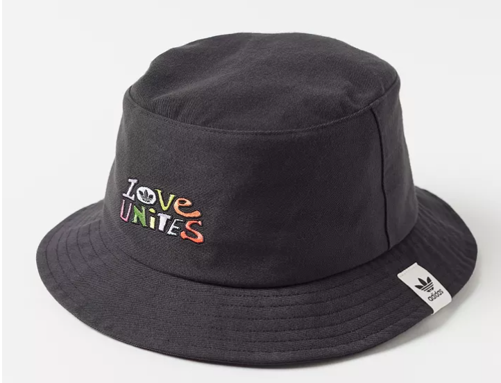 urbanoutfitters官网adidasoriginalsloveunites渔夫帽5折特卖